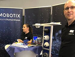 Stand Firma Mobotix auf der Firmenkontaktmesse