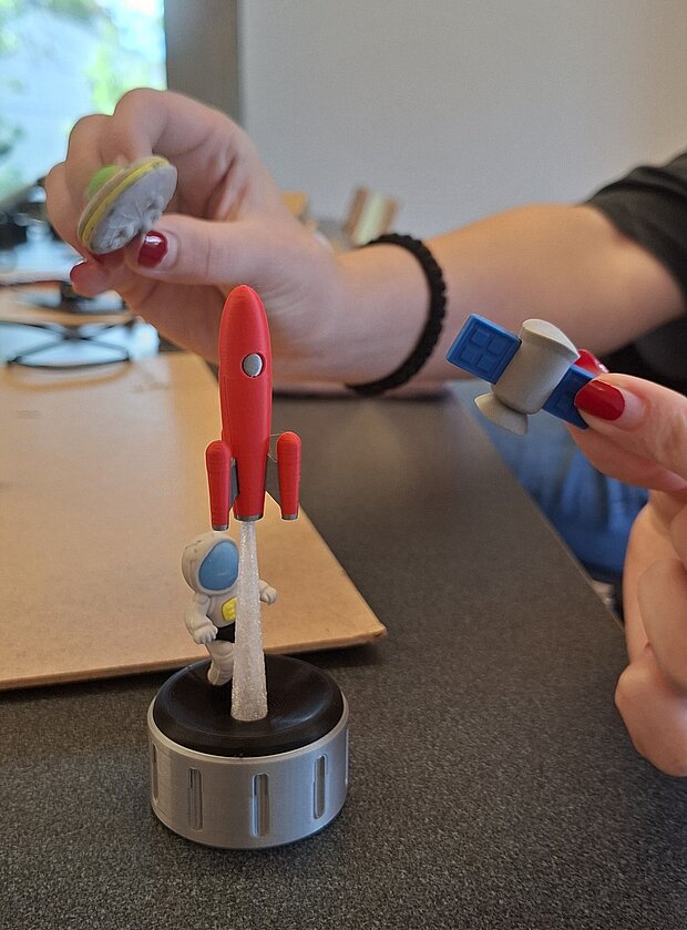 Löt-Workshop Löt-Workshop: LED-Teelicht wird zur Rakete
