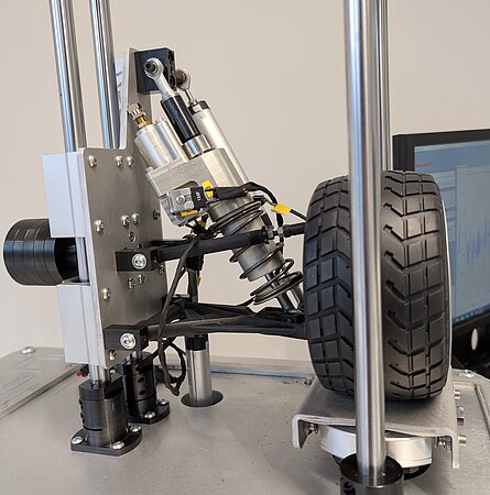 Aufhängung vom Viertelfahrzeugprüfstand